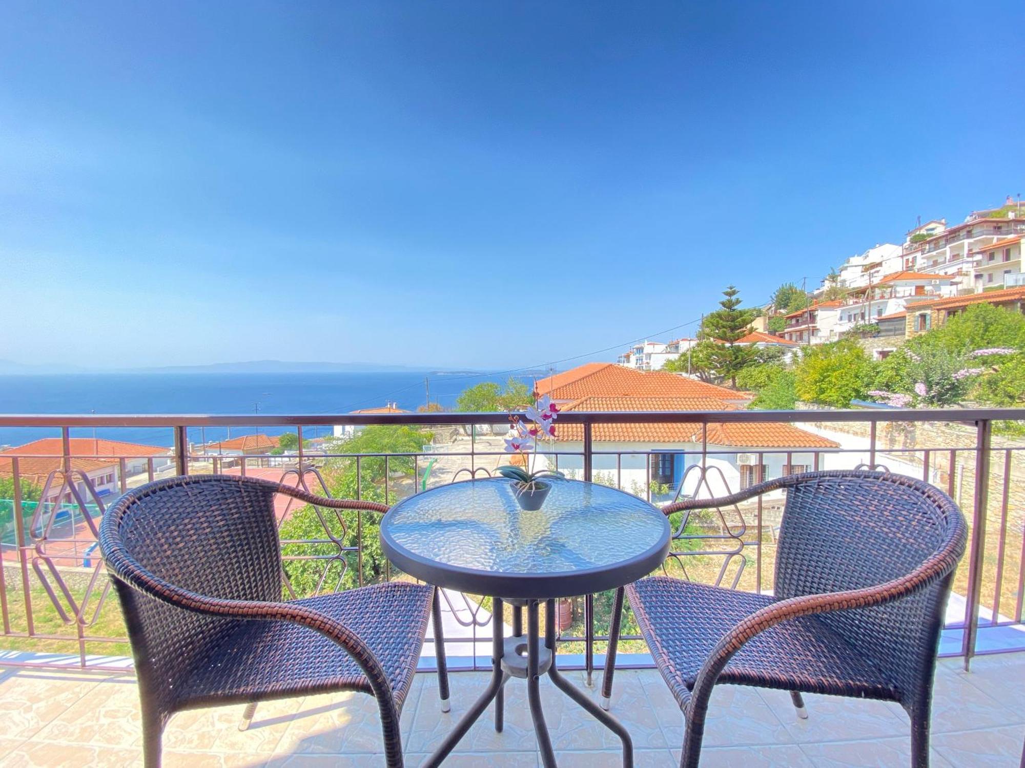 Demie And George Ηouse Villa Loutraki  Exterior photo