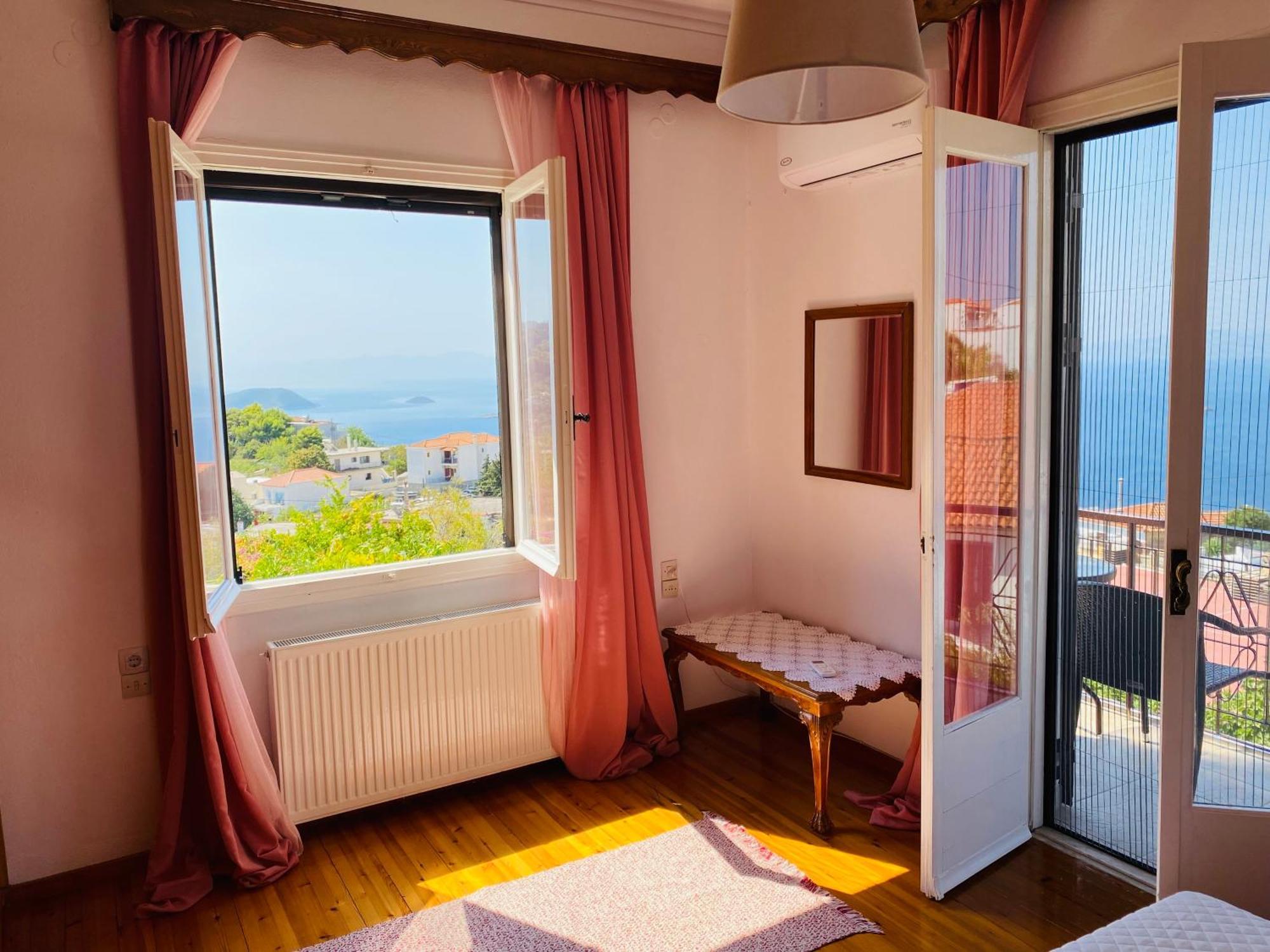 Demie And George Ηouse Villa Loutraki  Exterior photo